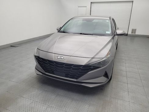Used 2023 Hyundai Elantra SEL w/ Convenience Package FWD image 15