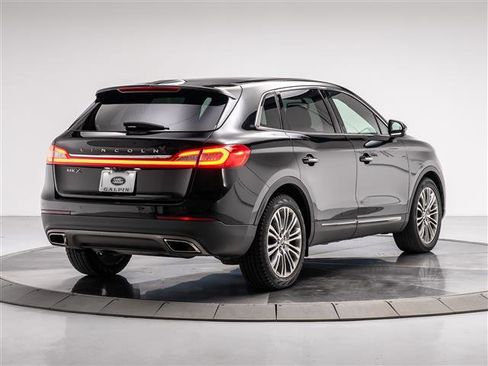 Used 2018 Lincoln MKX Reserve image 5
