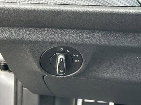 Certified 2023 Volkswagen Jetta Sport image 23