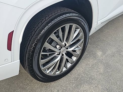 New 2026 Buick Enclave Avenir w/ Super Cruise Package image 10