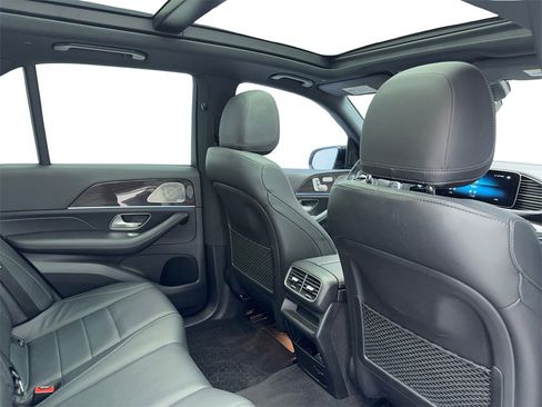 Used 2022 Mercedes-Benz GLE 350 w/ AMG Line Exterior image 52