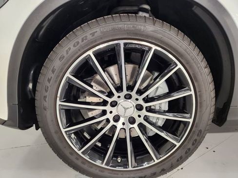 Used 2018 Mercedes-Benz GLC 43 AMG 4MATIC image 8