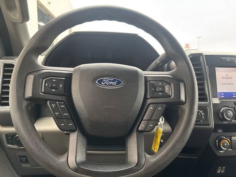Used 2020 Ford F150 XLT image 17