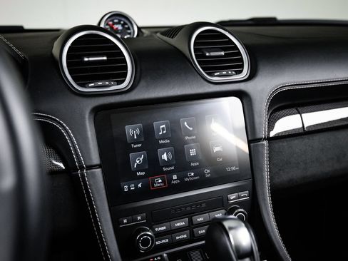 Certified 2025 Porsche 718 Boxster GTS RWD image 18