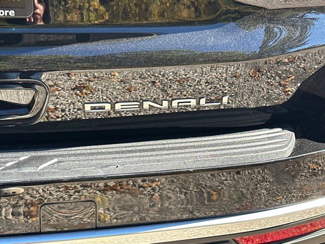 Certified 2023 GMC Yukon Denali AWD/4WD image 12