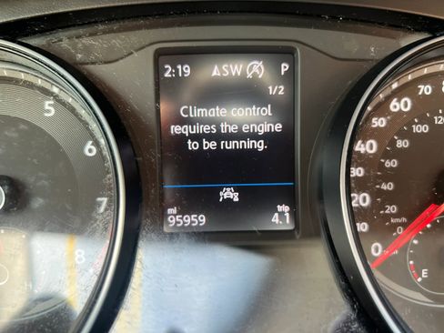 Used 2021 Volkswagen Atlas SE AWD/4WD image 17