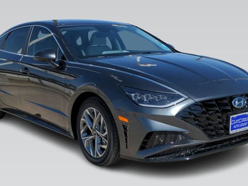 Certified 2023 Hyundai Sonata SEL FWD image 1