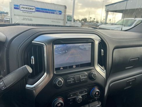 Used 2021 Chevrolet Silverado 1500 LT image 17