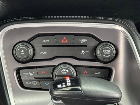 Used 2022 Dodge Challenger SXT w/ Blacktop Package image 18