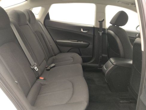 Used 2020 Kia Optima LX FWD image 19