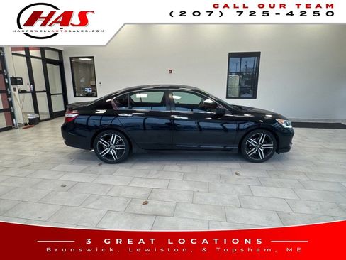 Used 2016 Honda Accord Sport image 7