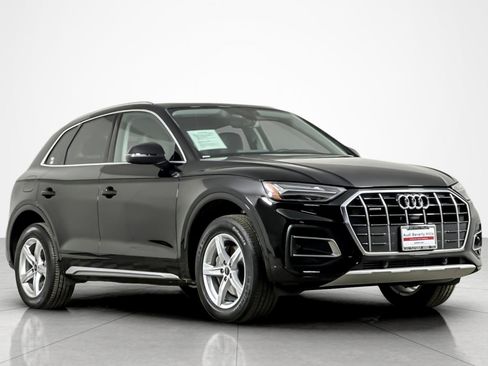 Used 2023 Audi Q5 2.0T Premium w/ Convenience Package image 7