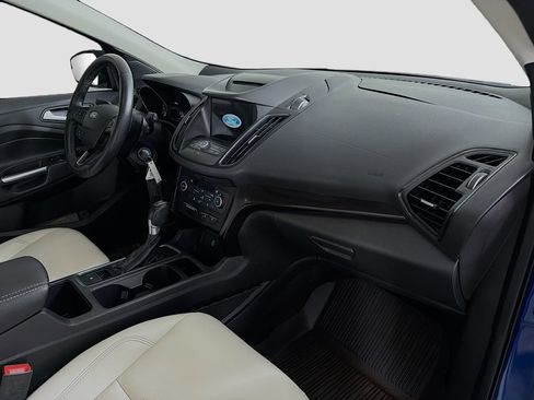 Used 2018 Ford Escape SEL w/ SEL Sport Appearance Package image 31