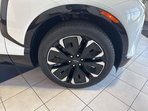 Used 2024 Chevrolet Blazer EV RS AWD/4WD image 6