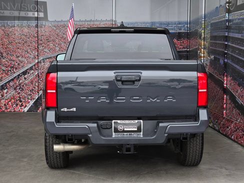 Used 2024 Toyota Tacoma SR5 AWD/4WD image 7