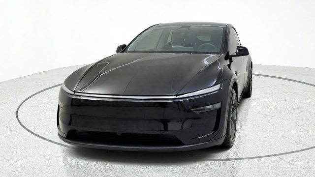 Used 2026 Tesla Model Y 2WD image 2