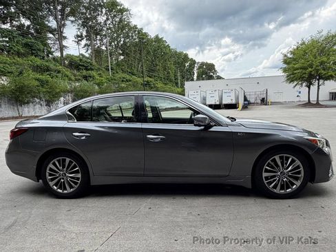 Used 2018 INFINITI Q50 Luxe w/ Sensory Package (Luxe) AWD/4WD image 5