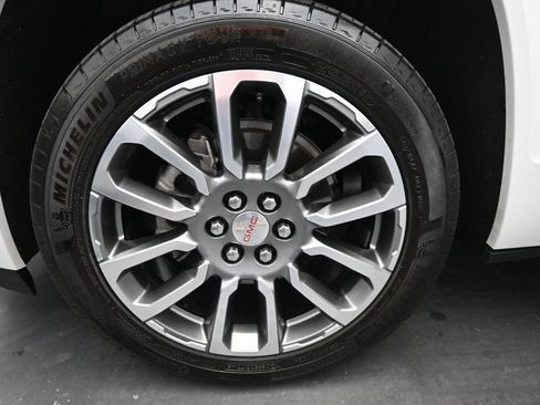 Used 2023 GMC Acadia Denali AWD/4WD image 29