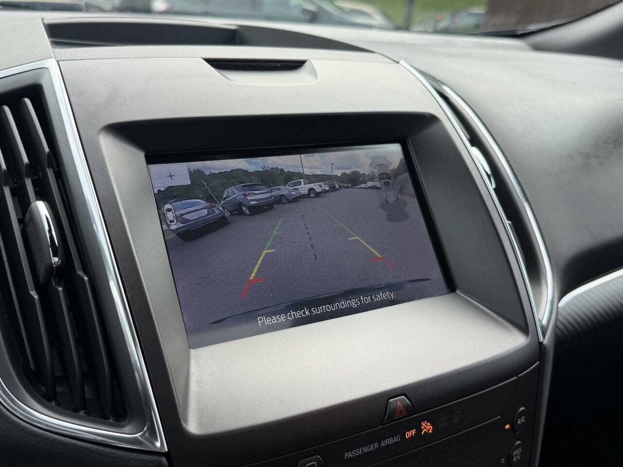 Used 2020 Ford Edge Titanium w/ Equipment Group 301A AWD/4WD image 43