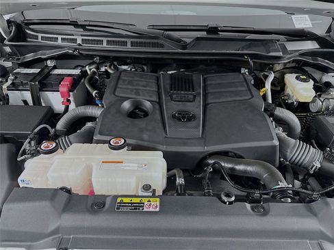 Used 2022 Toyota Tundra SR5 RWD image 57