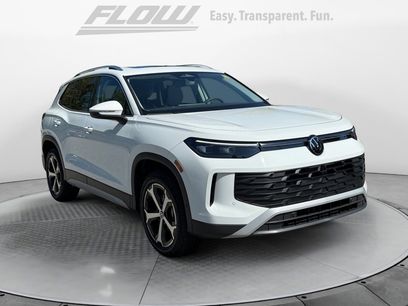 New 2025 Volkswagen Tiguan SE