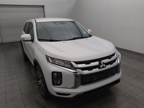 Used 2021 Mitsubishi Outlander Sport SE FWD image 14
