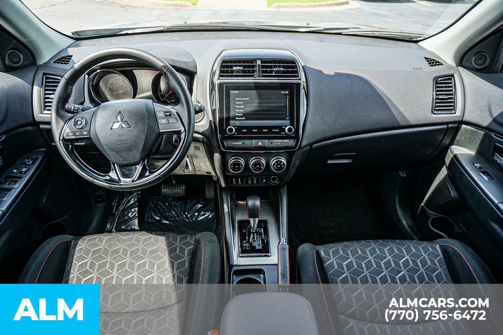 Used 2025 Mitsubishi Outlander Sport SE AWD/4WD image 28