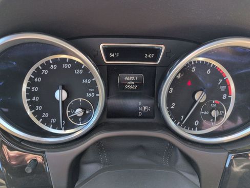 Used 2015 Mercedes-Benz ML 350 4MATIC image 15