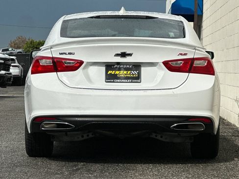 Used 2023 Chevrolet Malibu RS w/ LPO, Floor Liner Package FWD image 5
