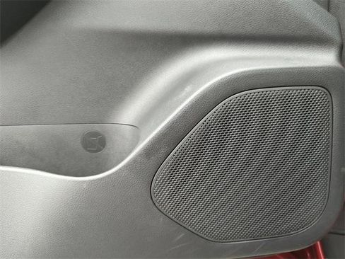 Certified 2021 Nissan Rogue SV image 26