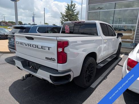 Used 2020 Chevrolet Silverado 1500 High Country w/ Technology Package AWD/4WD image 7