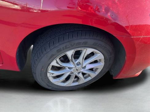 Used 2019 Nissan Sentra SV image 12