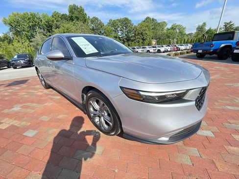 Certified 2024 Honda Accord EX image 38