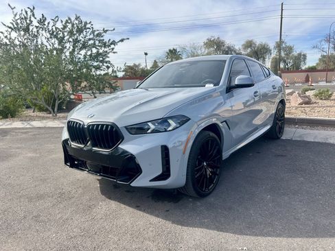 Used 2024 BMW X6 xDrive40i w/ M Sport Professional Package image 7
