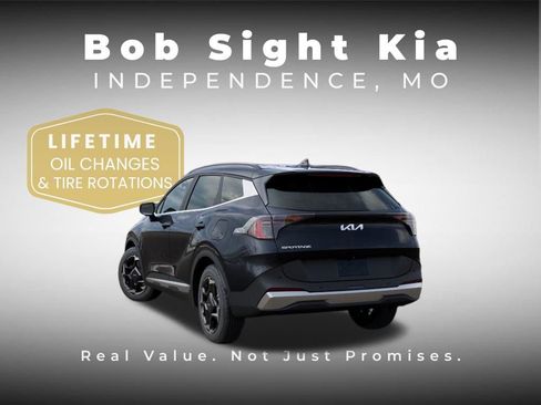 New 2026 Kia Sportage EX FWD image 4