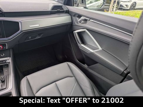 Certified 2025 Audi Q3 2.0T Premium w/ Convenience Package AWD/4WD image 20
