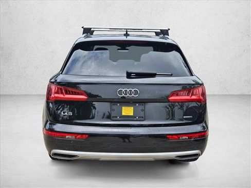 Used 2020 Audi Q5 2.0T Premium w/ Convenience Package image 6