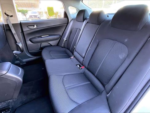 Used 2020 Kia Optima LX image 19