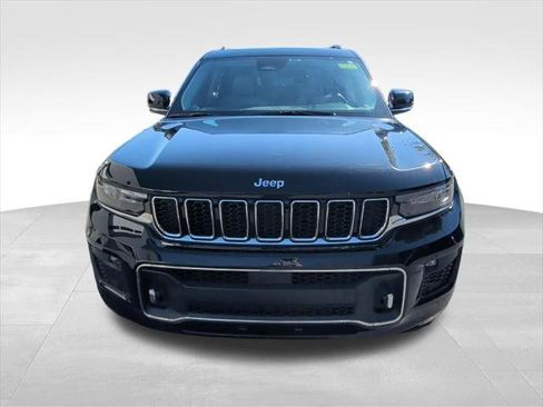 Certified 2022 Jeep Grand Cherokee L Overland AWD/4WD image 9