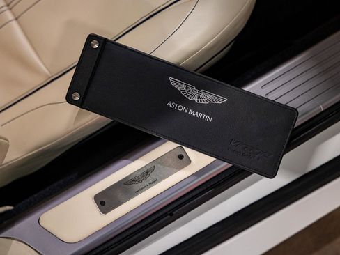 Used 2012 Aston Martin Virage Coupe image 14