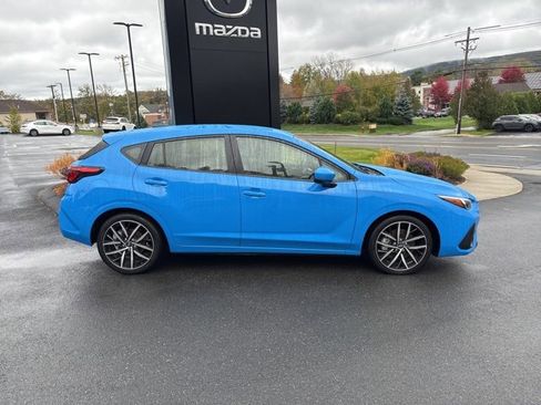 Used 2025 Subaru Impreza 2.0i Sport image 8