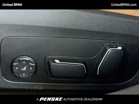 Certified 2025 BMW M440i image 4