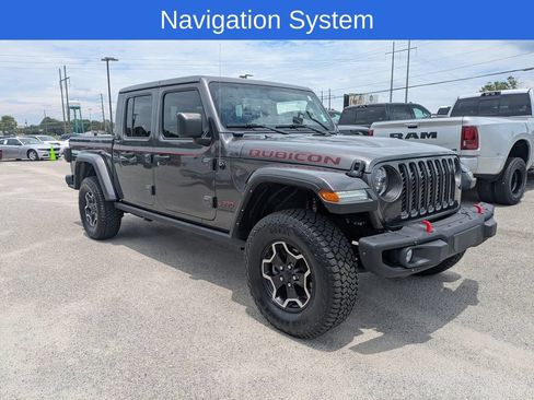 Used 2022 Jeep Gladiator Rubicon w/ LED Lighting Group AWD/4WD image 2