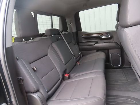 Used 2024 GMC Sierra 1500 Elevation w/ Preferred Package AWD/4WD image 29
