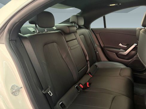 Used 2022 Mercedes-Benz CLA 250 image 25