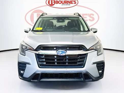 Used 2023 Subaru Ascent Limited AWD/4WD image 4