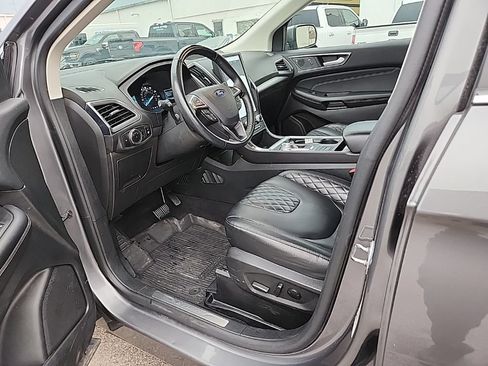 Used 2024 Ford Edge Titanium AWD/4WD image 29