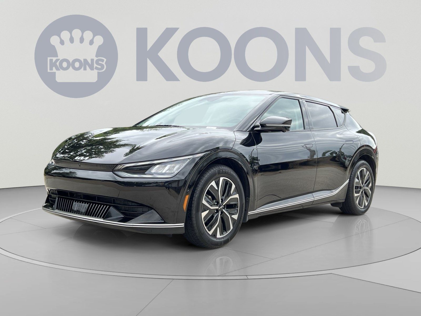 Used 2023 Kia EV6 Wind w/ Wind Technology Package AWD/4WD image 1