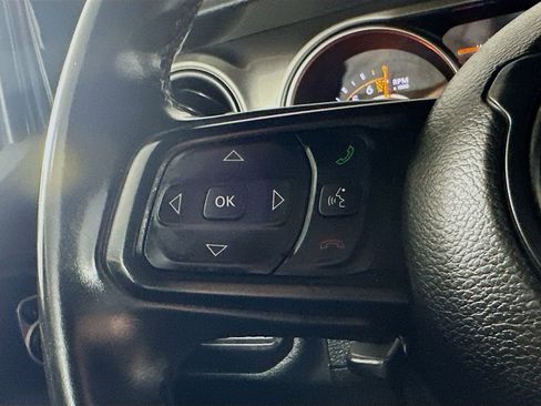 Used 2018 Jeep Wrangler Unlimited Sport S image 24