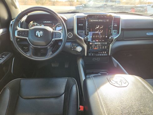 Used 2022 RAM 1500 Laramie w/ Laramie Southwest Edition image 9